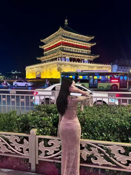 西安女王(大学生)