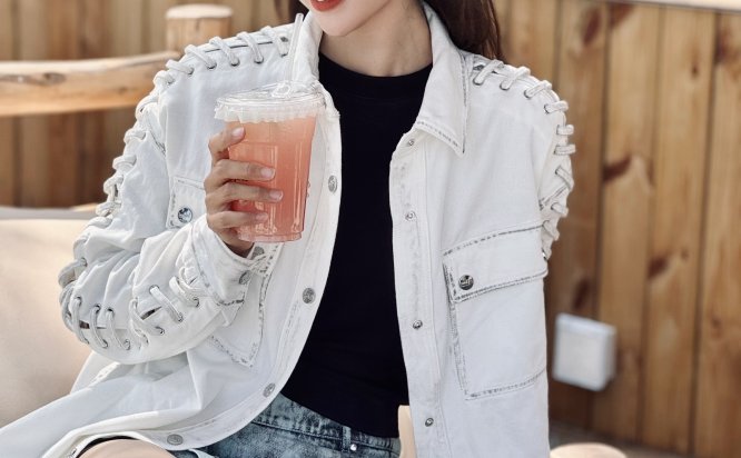 字母斯慕圈故事：凌晨四点的耳塞与永恒火焰